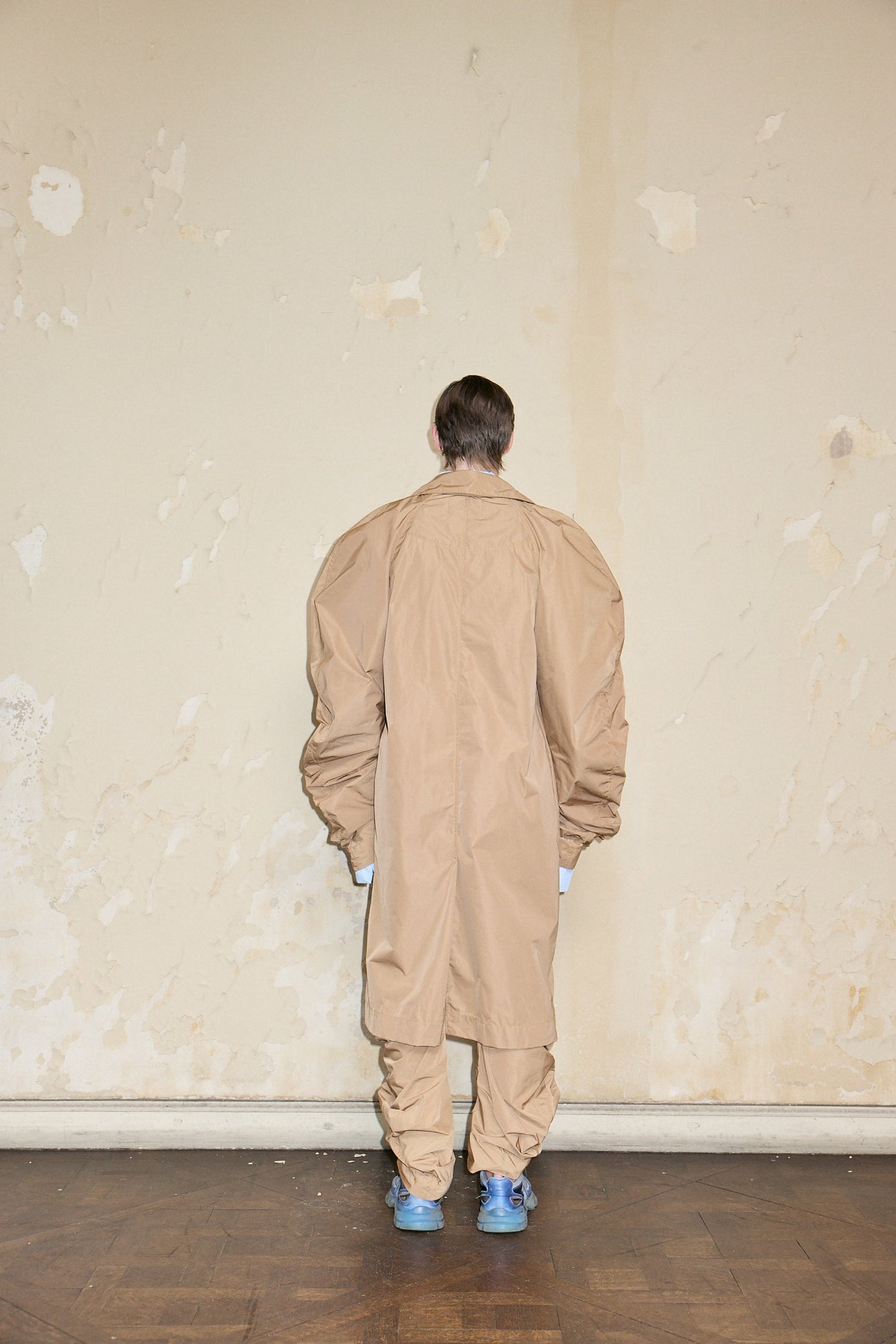 TRENCH TEMPLE BEIGE *PRE ORDER*