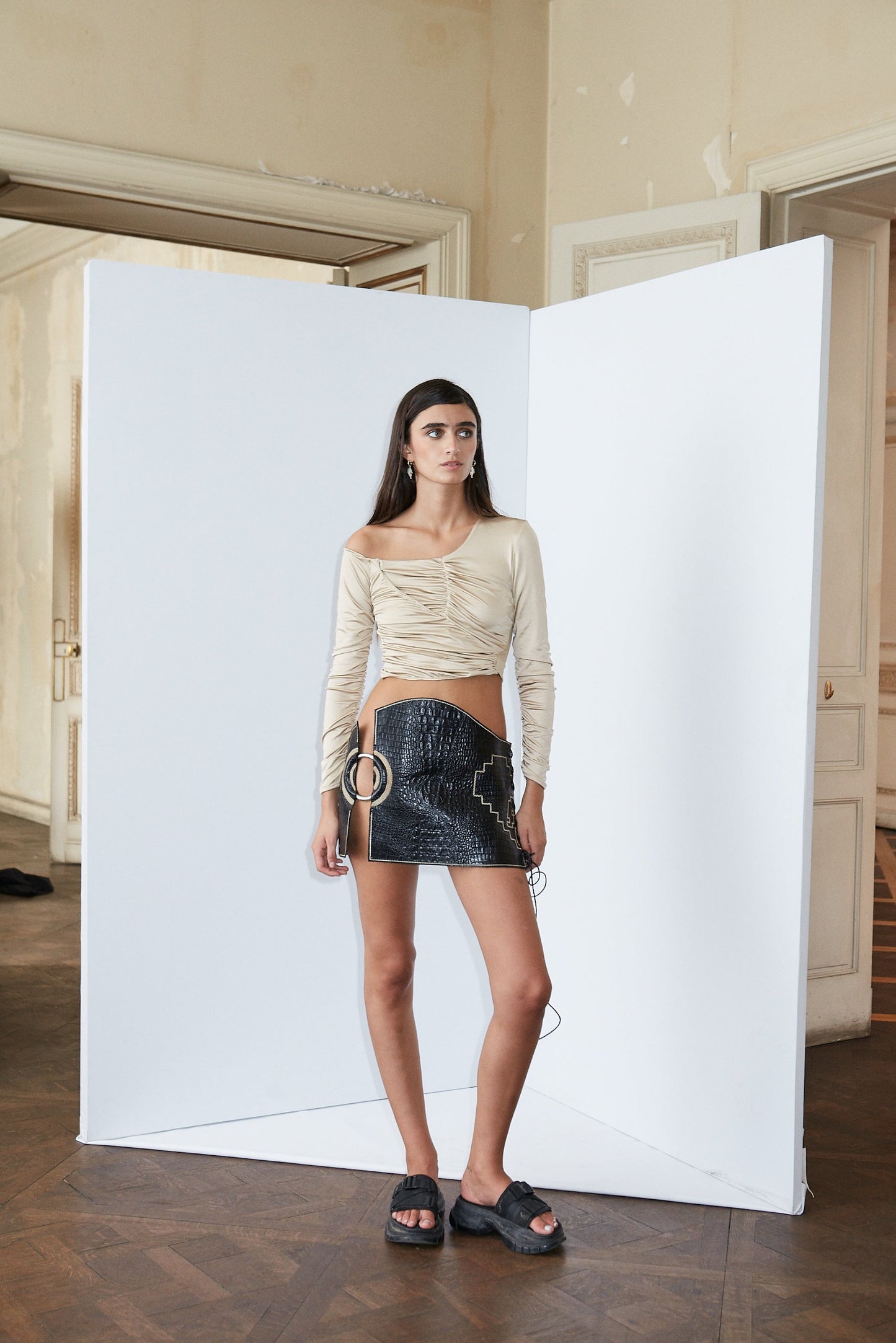 SCAVO SKIRT BLACK