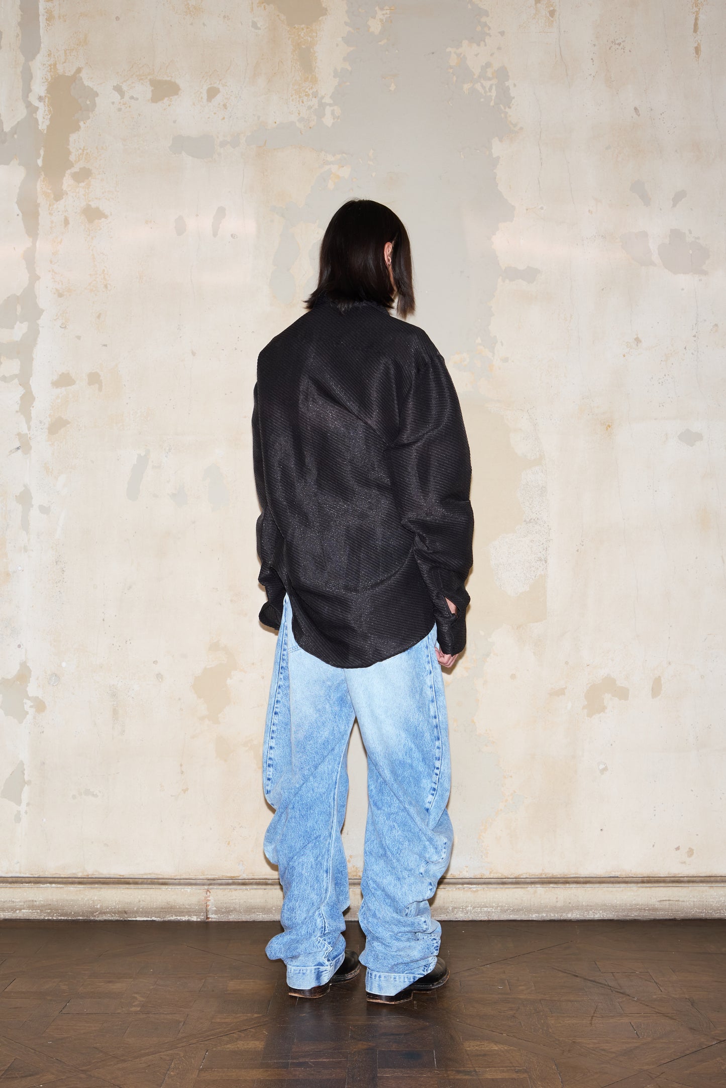 SARAVIA SHIRT BLACK