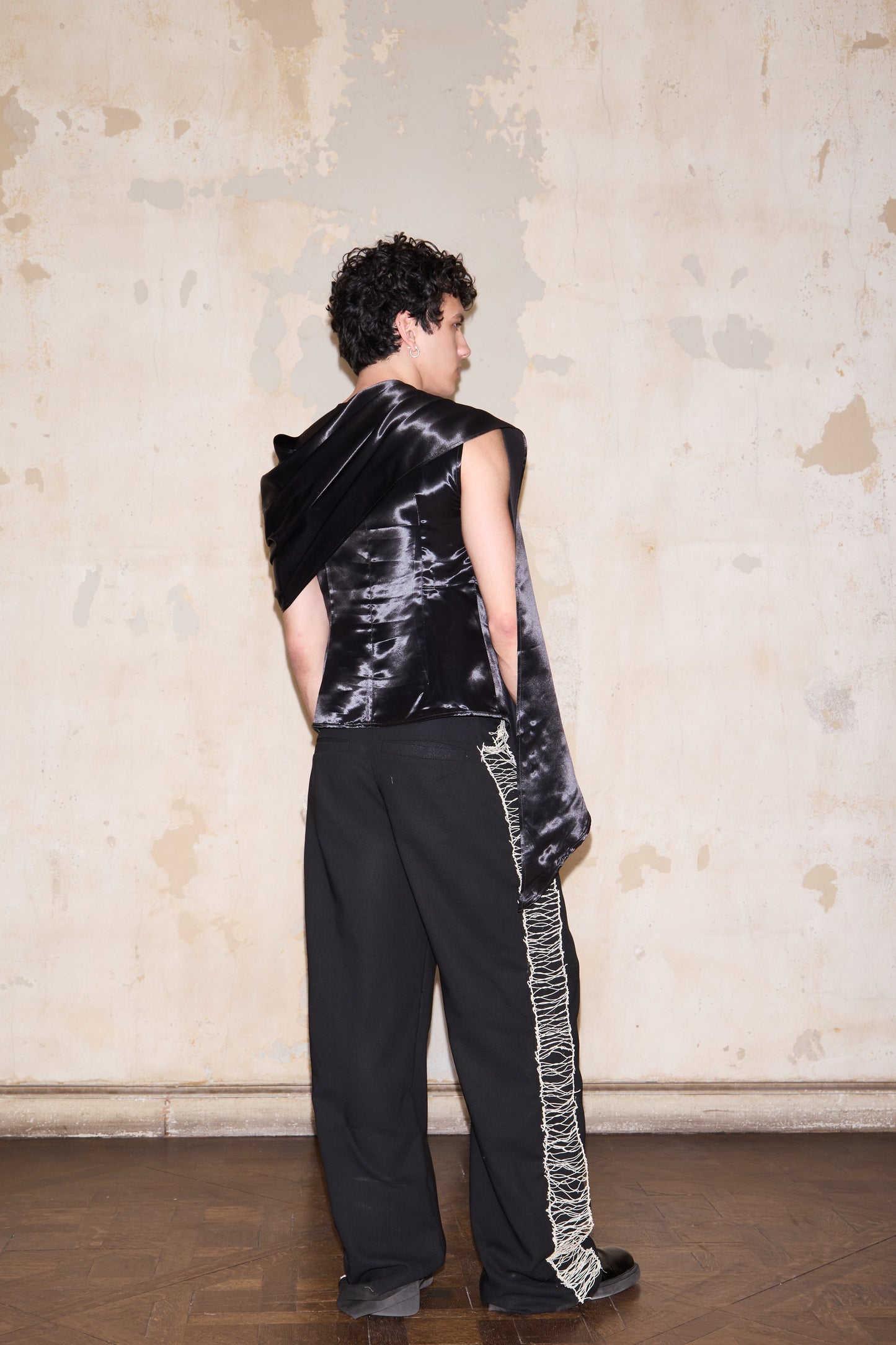 CERRITO BLOUSE BLACK SATIN